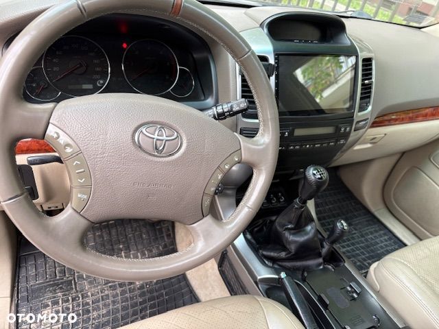 Toyota Land Cruiser - 6