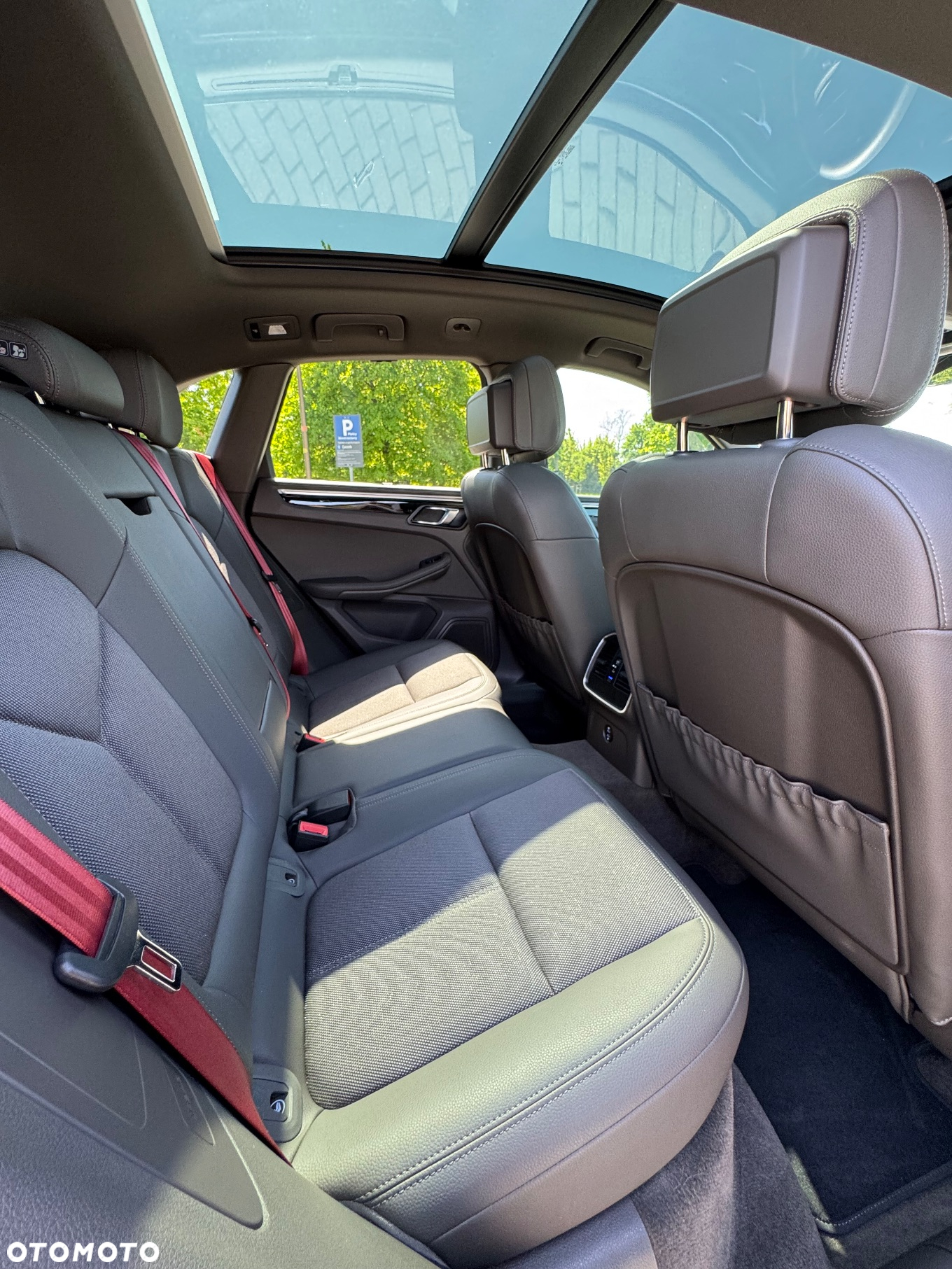 Porsche Macan Standard - 30