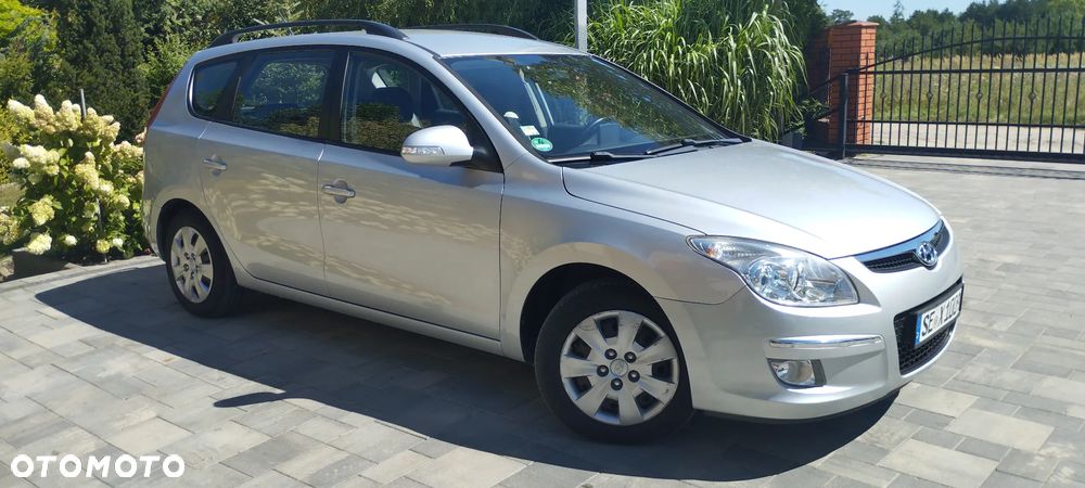 Hyundai i30 i30cw 1.6 Edition Plus - 2