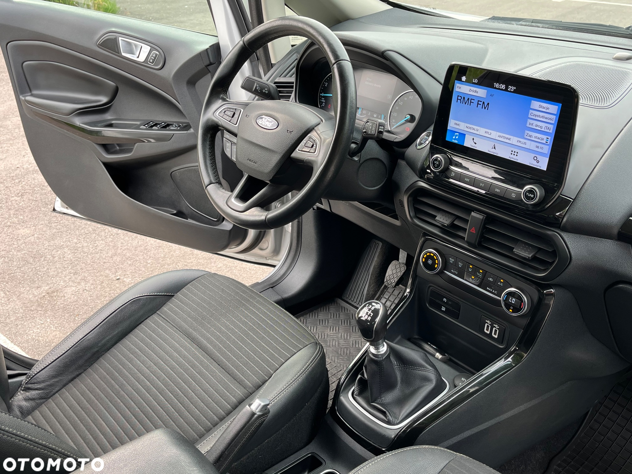 Ford EcoSport - 7