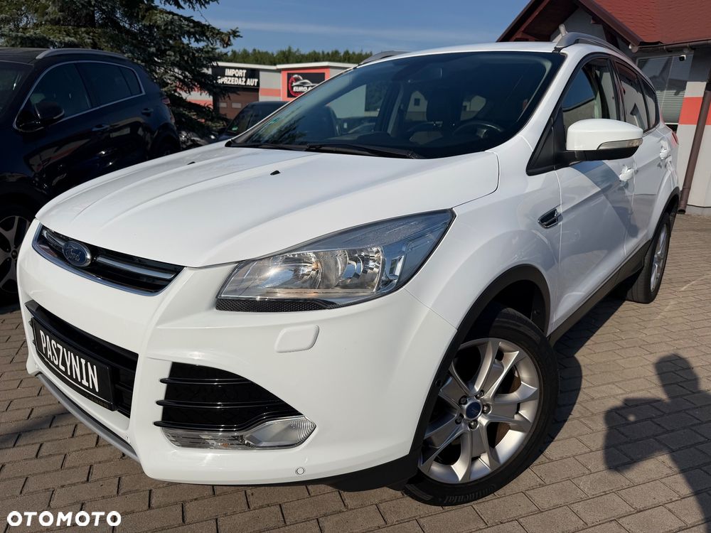 Ford Kuga 2.0 TDCi 2x4 Titanium - 10