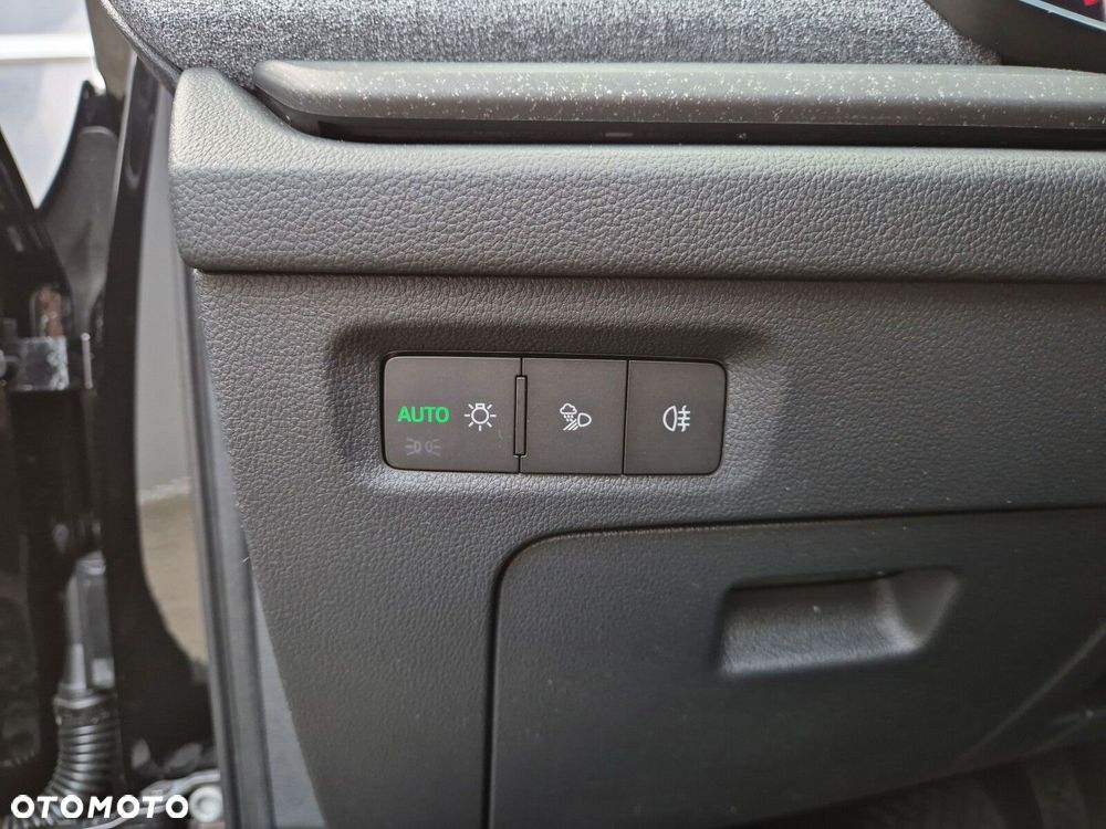 Skoda Octavia 1.5 TSI mHEV Drive Selection DSG - 25