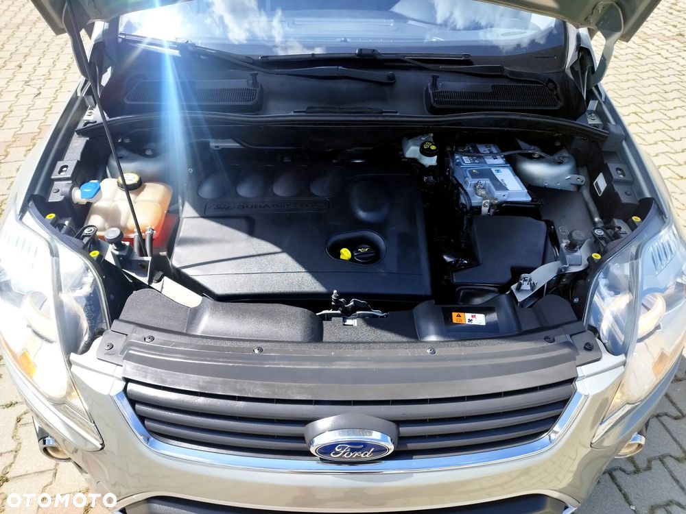 Ford Kuga 2.0 TDCi 4x4 Titanium - 19