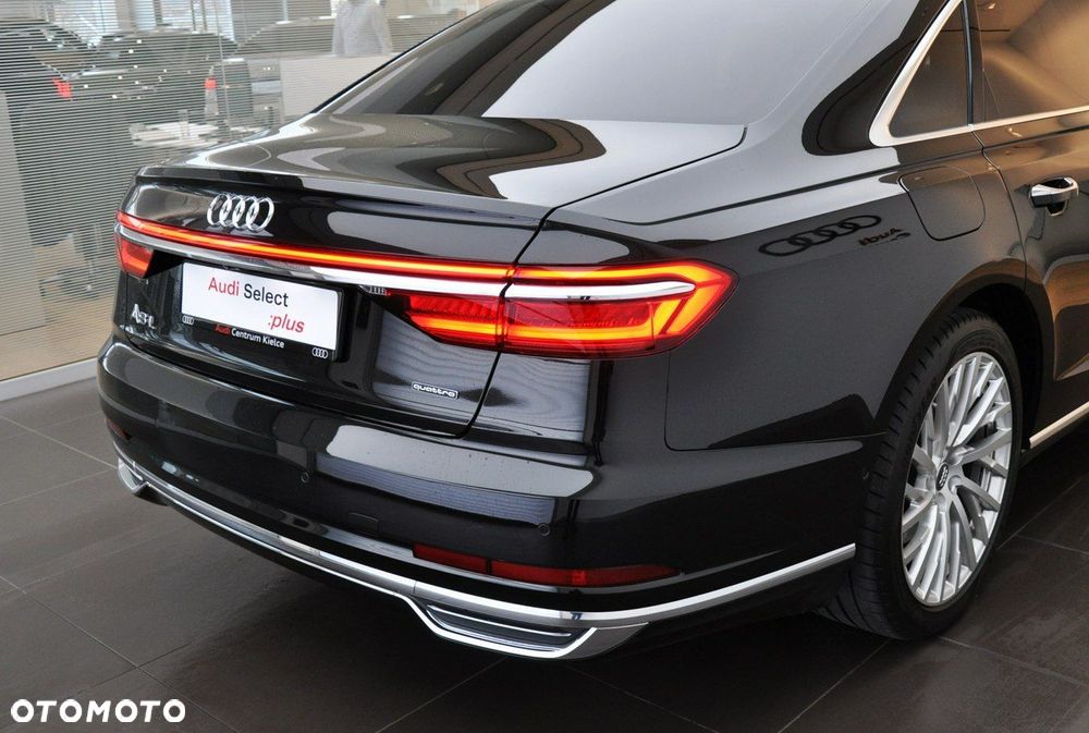 Audi A8 - 11