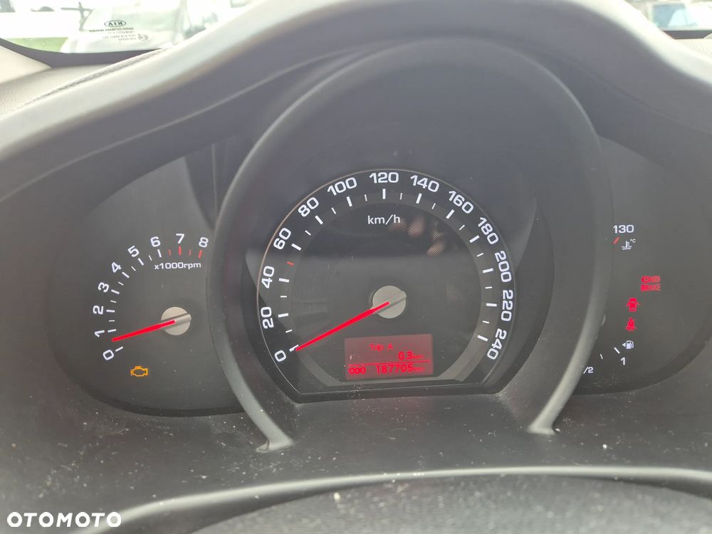 Kia Sportage - 8