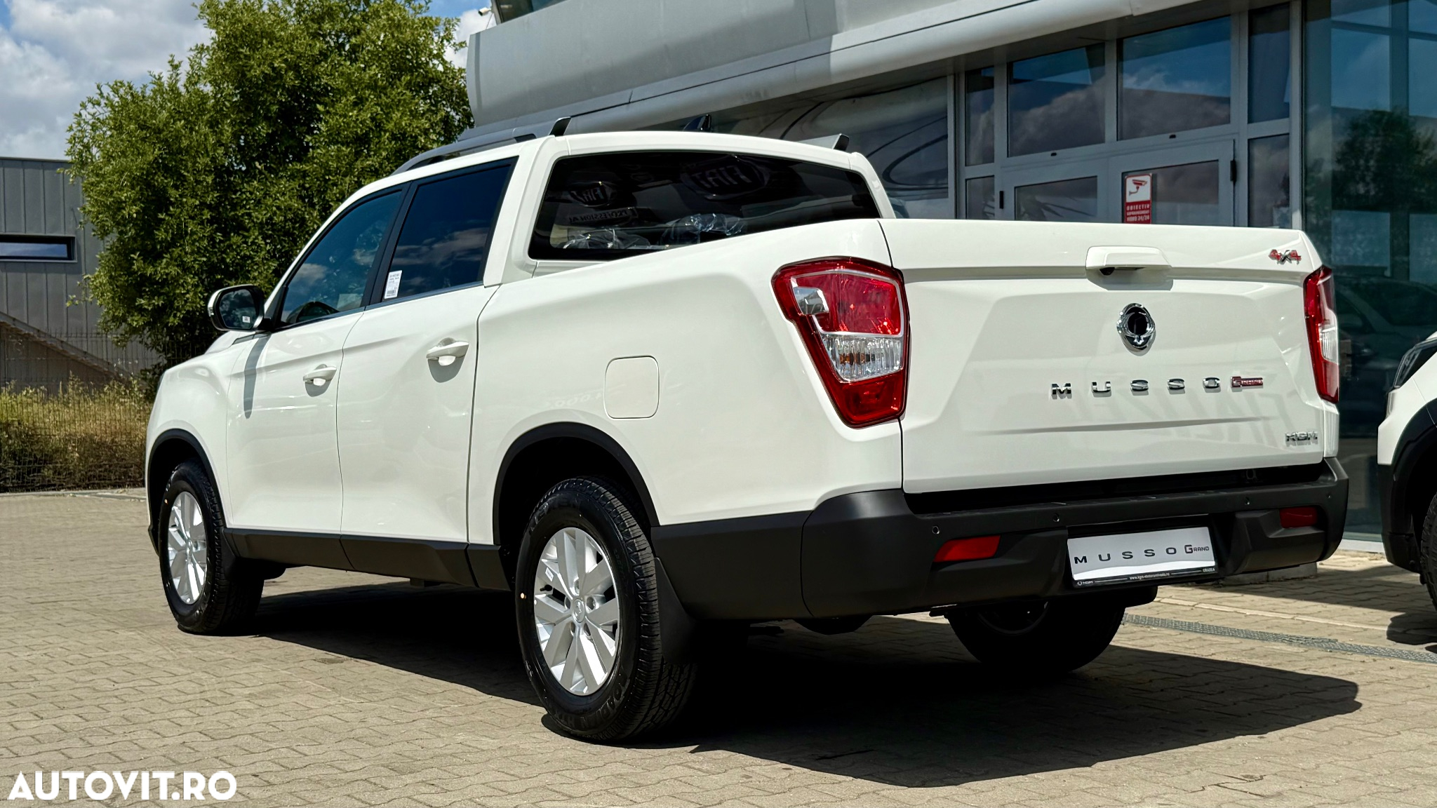 SsangYong MUSSO - 13
