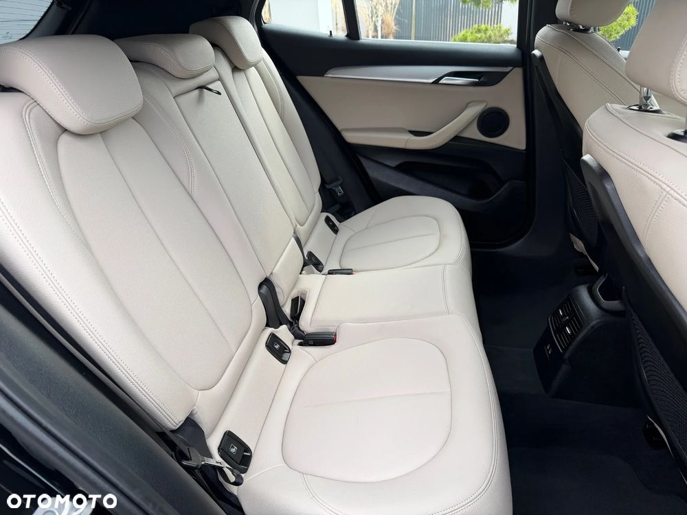 BMW X2 sDrive18i M Sport - 12