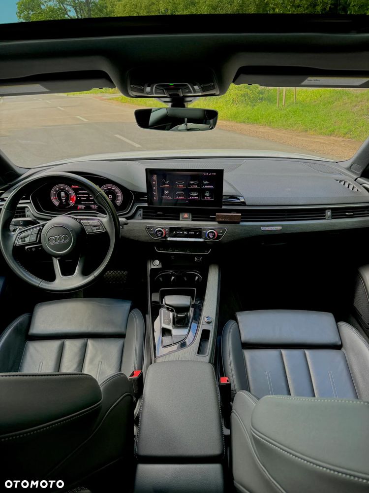 Audi A4 Limousine - 12