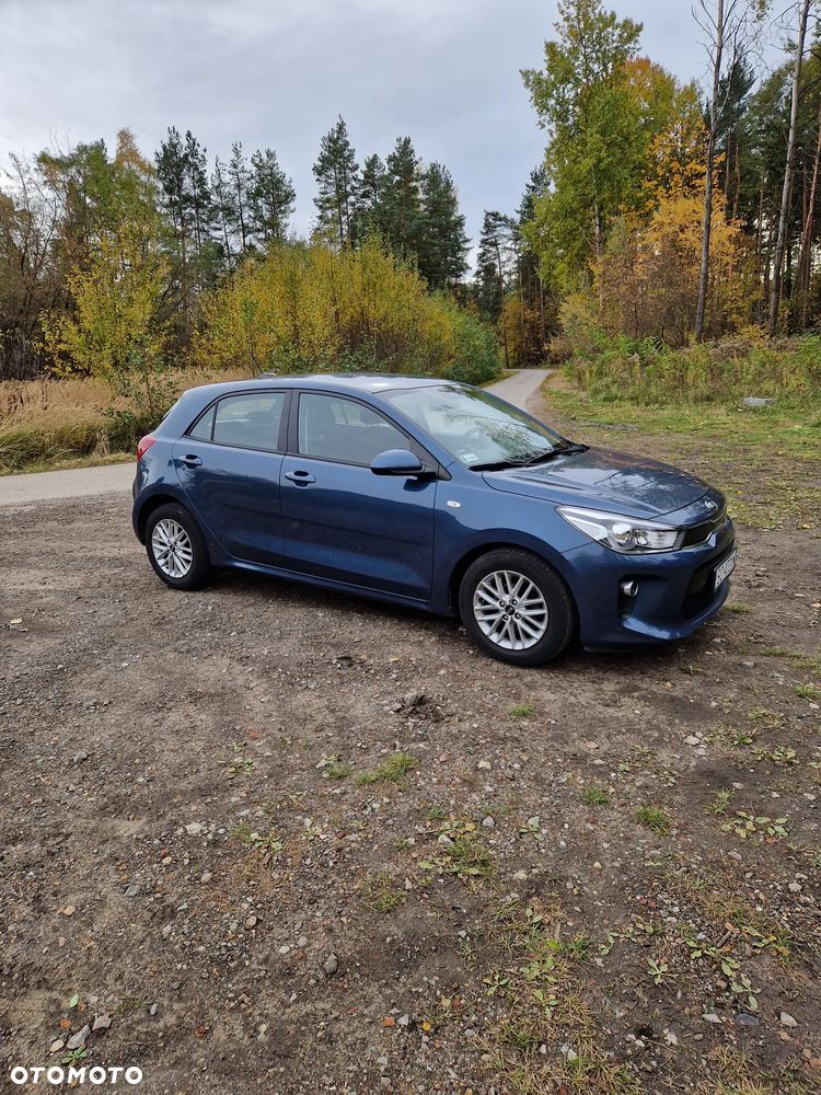 Kia Rio - 14
