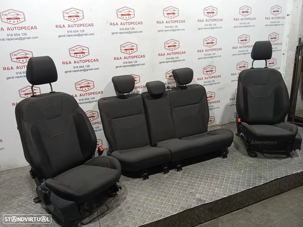 Conjunto de Bancos BMW Série 1 F20 LCI Sport em Tecido Original - 16