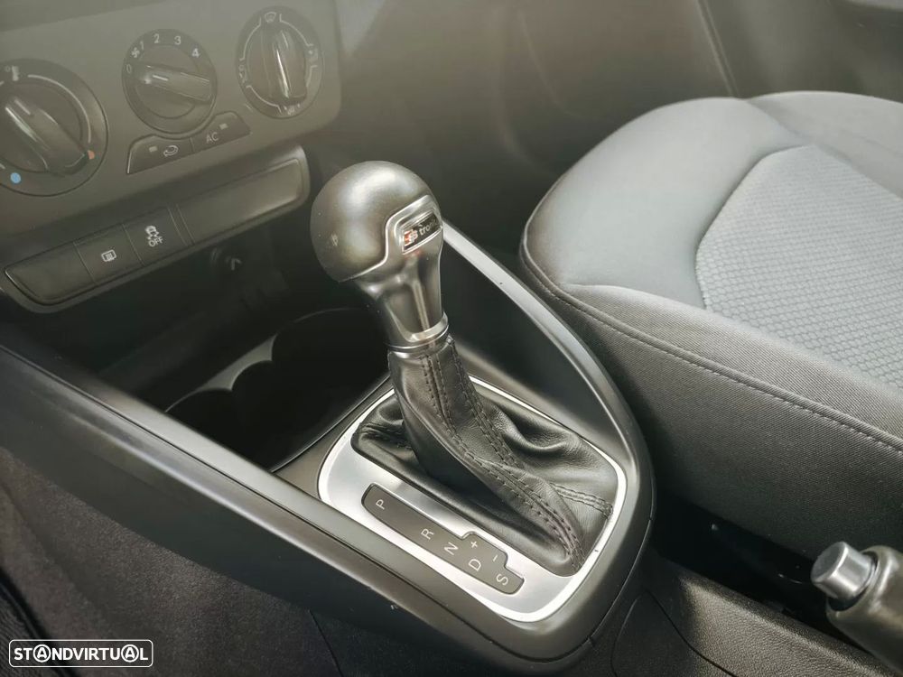 Audi A1 Sportback 1.6 TDI Advance S-Tronic - 16