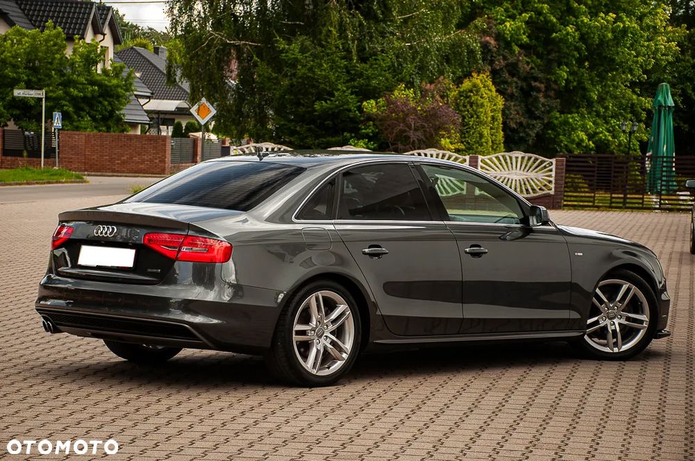 Audi A4 Limousine 1.8 TFSI quattro S line Sportpaket - 13