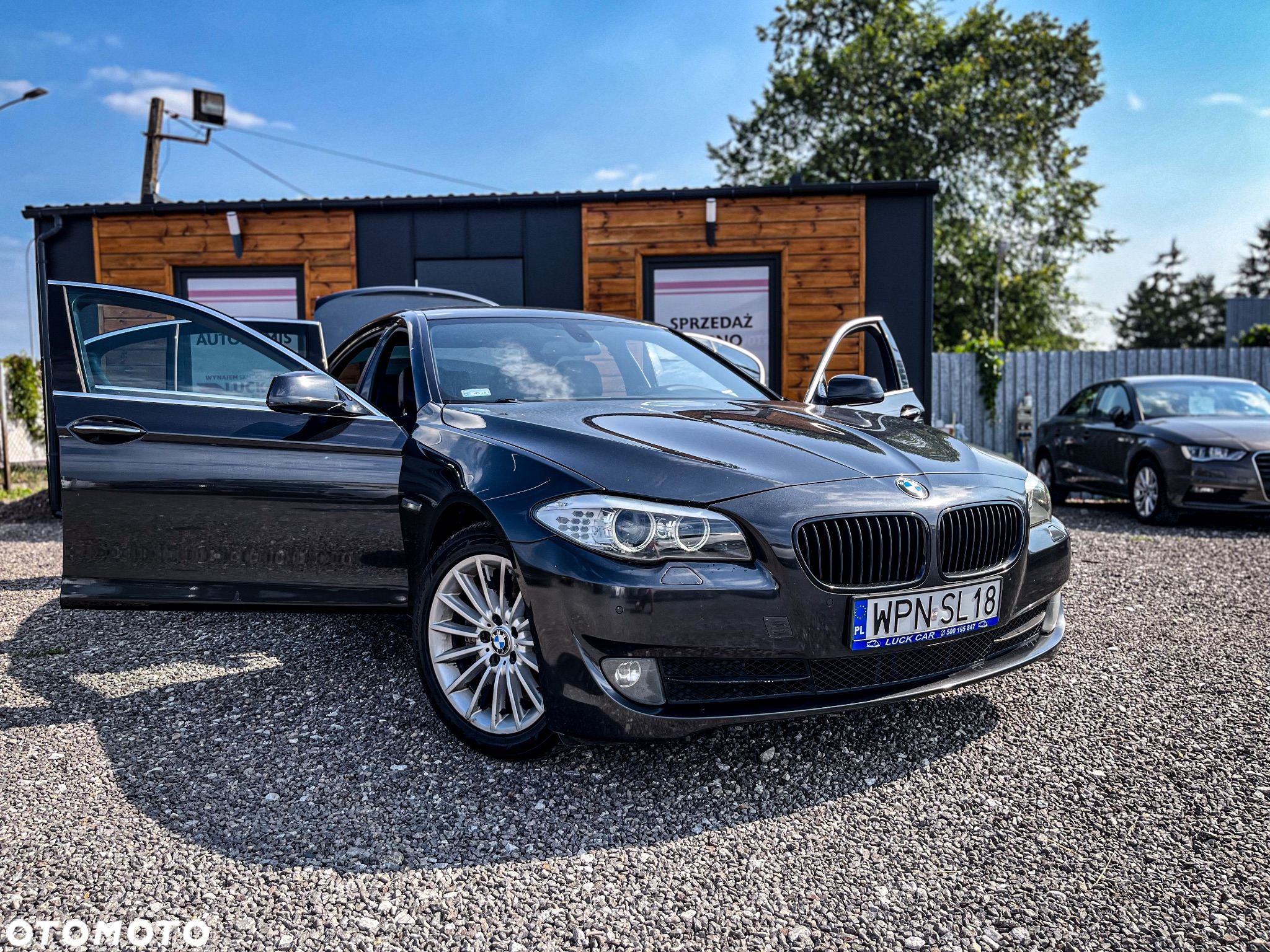 BMW Seria 5 525d Sport-Aut - 9