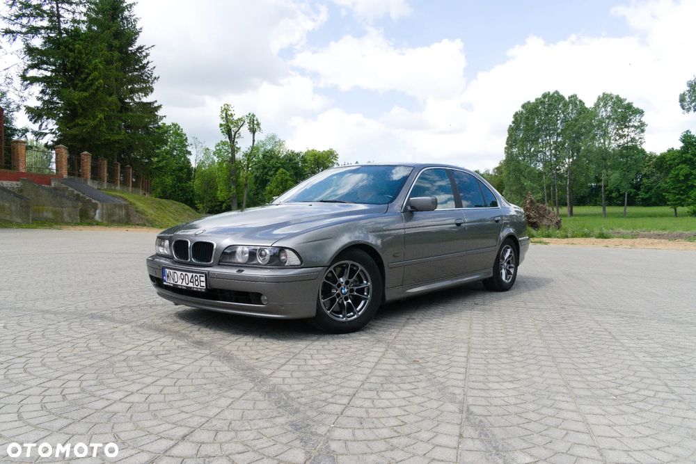 BMW Seria 5 - 1