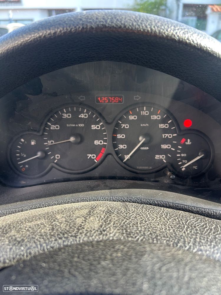 Peugeot 206 1.1 XR - 8