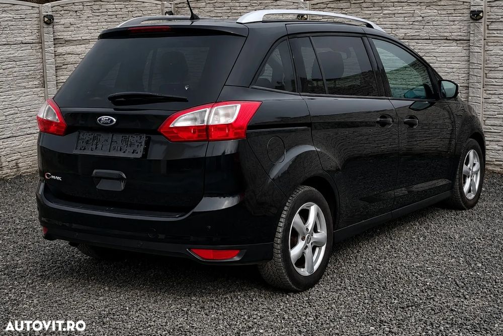 Ford C-Max - 4