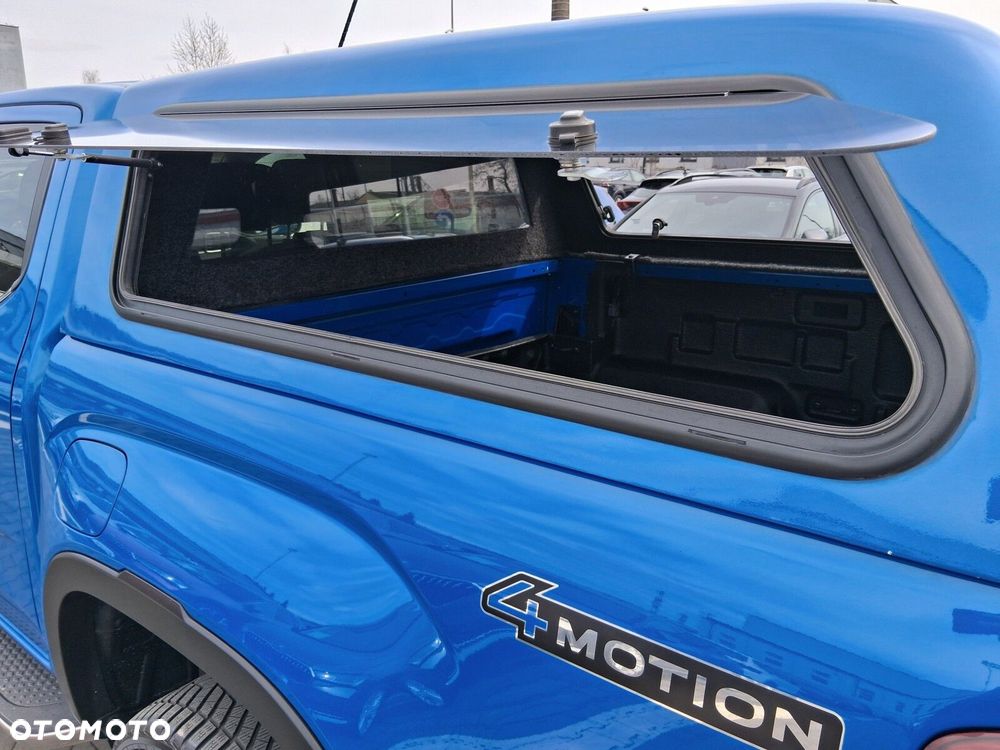 Volkswagen Amarok 3.0 V6 Tdi 240 km - 11