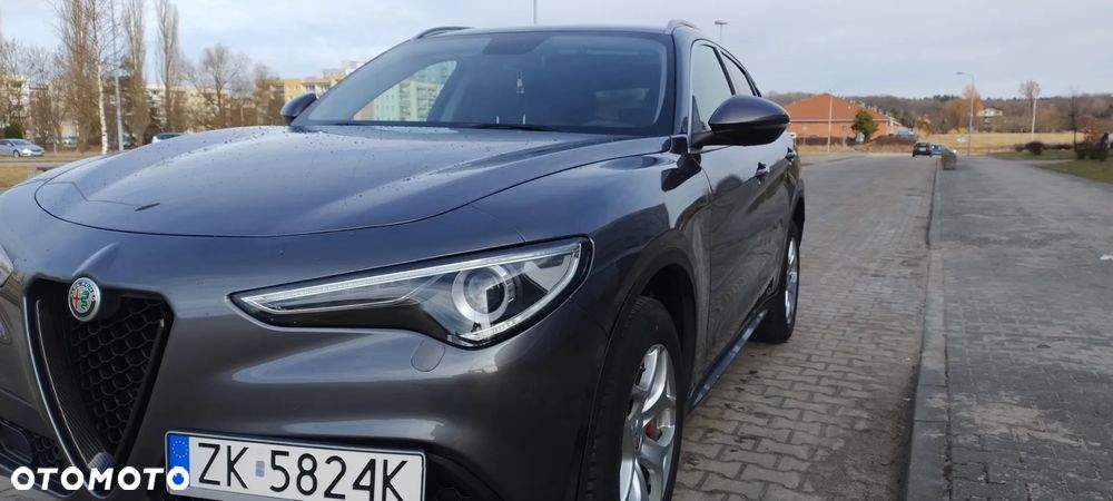 Alfa Romeo Stelvio 2.0 Turbo 16V AT8-Q4 Super - 19