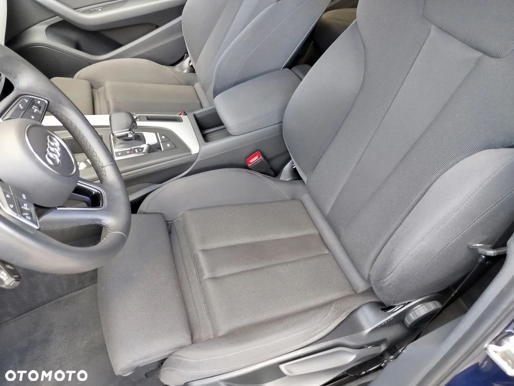 Audi A4 Limousine 35 TFSI mHEV Advanced S tronic - 13