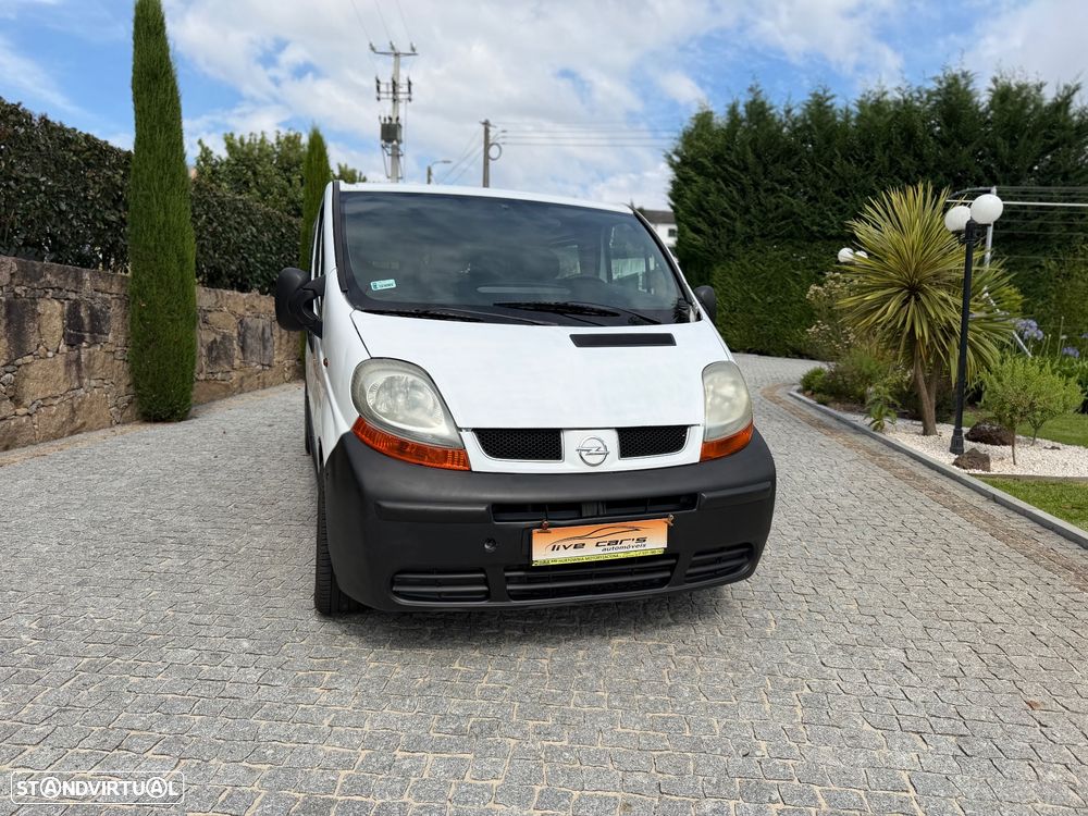 Opel Vivaro 1.9 DTi L2 H1 - 10