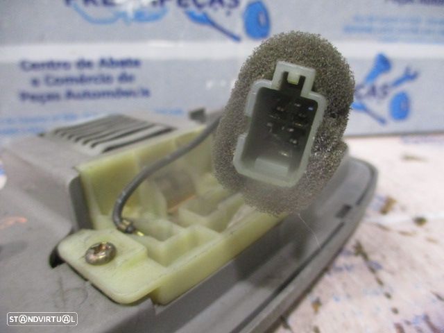 Luz De Teto Plafonier 0K9A051310 KIA CARNIVAL 2005 2.9CRDI  16V 145Cv 5P AZUL - 3
