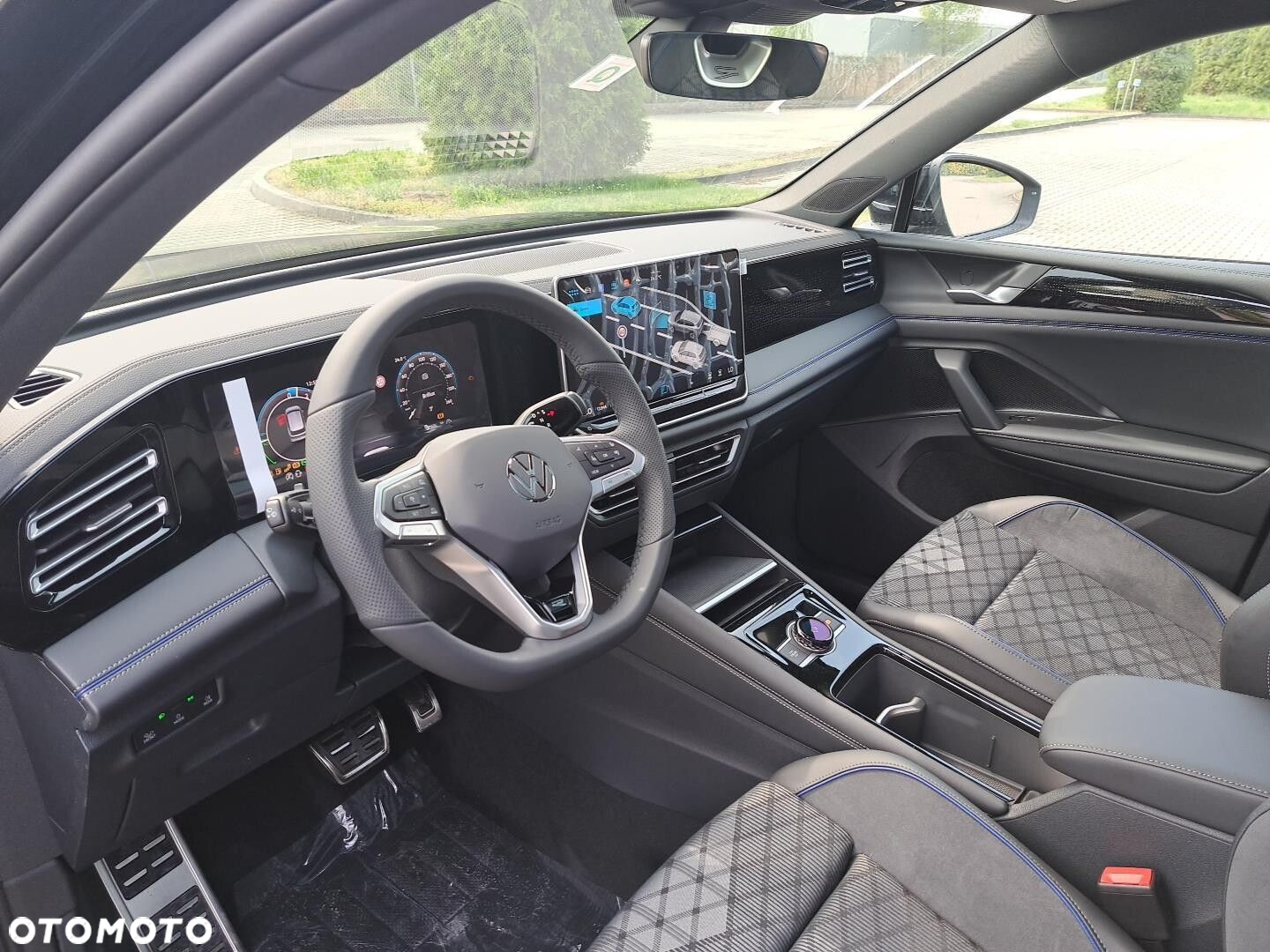Volkswagen Tiguan - 9