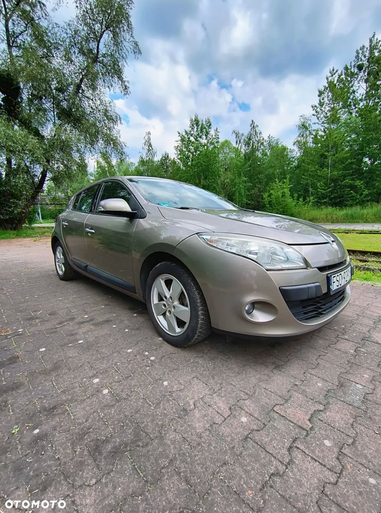 Renault Megane 1.6 16V Dynamique - 1