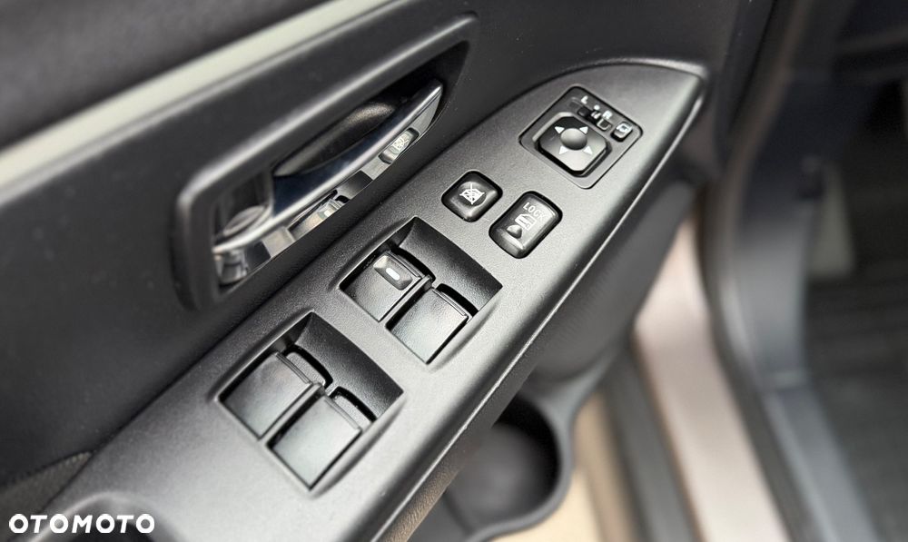 Mitsubishi ASX 1.6 2WD Edition - 21