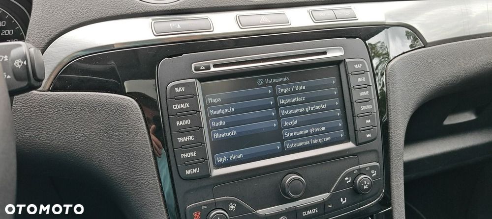 Ford S-Max - 14