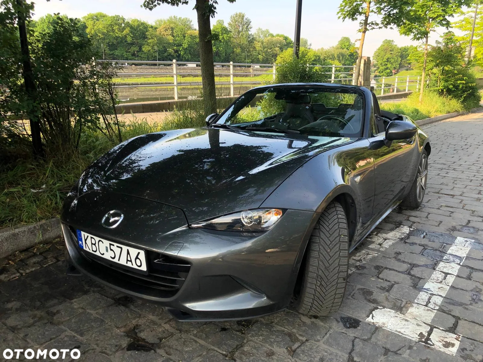 Mazda MX-5 SKYACTIV-G 2.0 ADVANTAGE DESIGN - 22