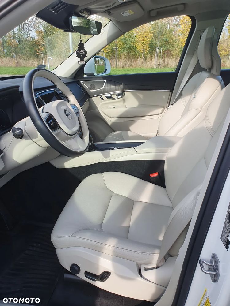 Volvo XC 90 T6 AWD Momentum Pro 7os - 18