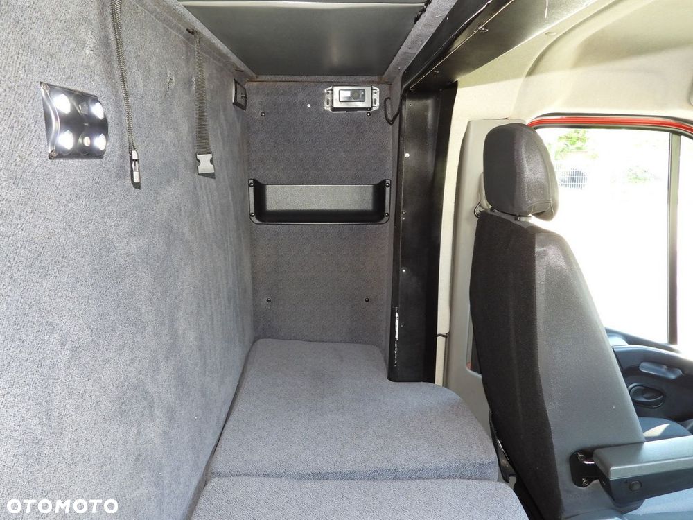 Renault MASTER PLANDEKA WINDA 8 PALET WEBASTO TEMPOMAT LEDY PNEUMATYKA KLIMATYZACJA  165KM - 40