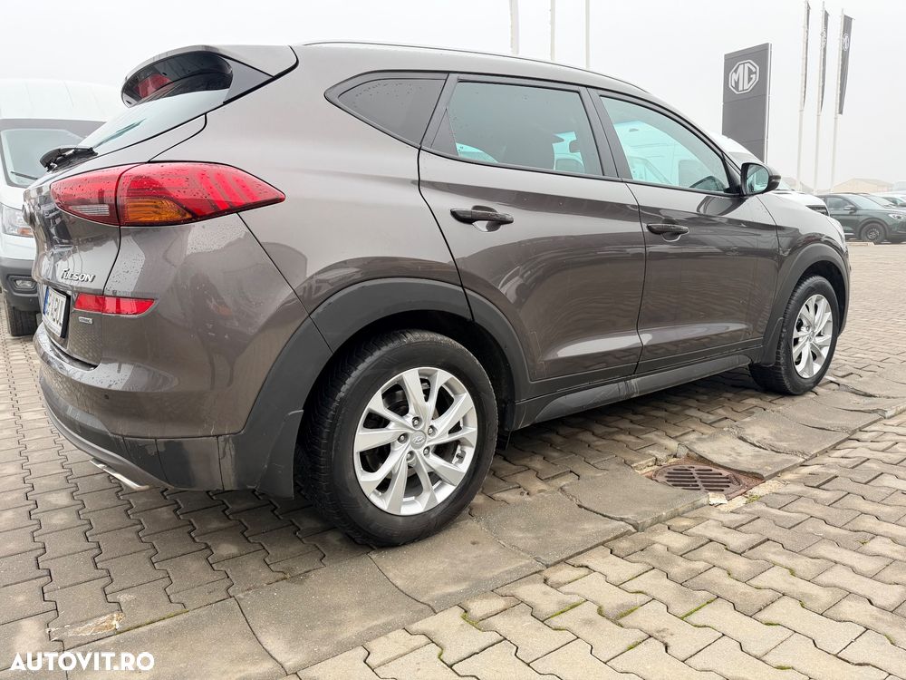 Hyundai Tucson 1.6 CRDi 4WD 7DCT Style - 3