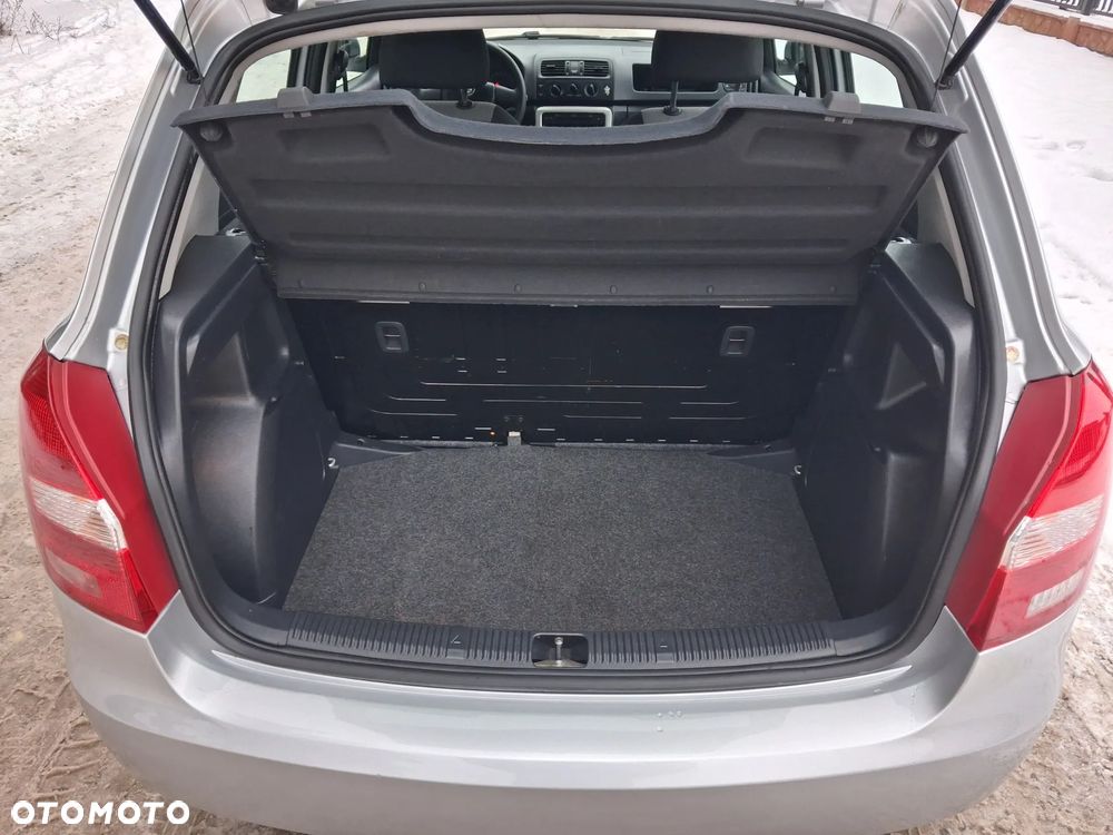 Skoda Fabia 1.2 HTP Classic - 18