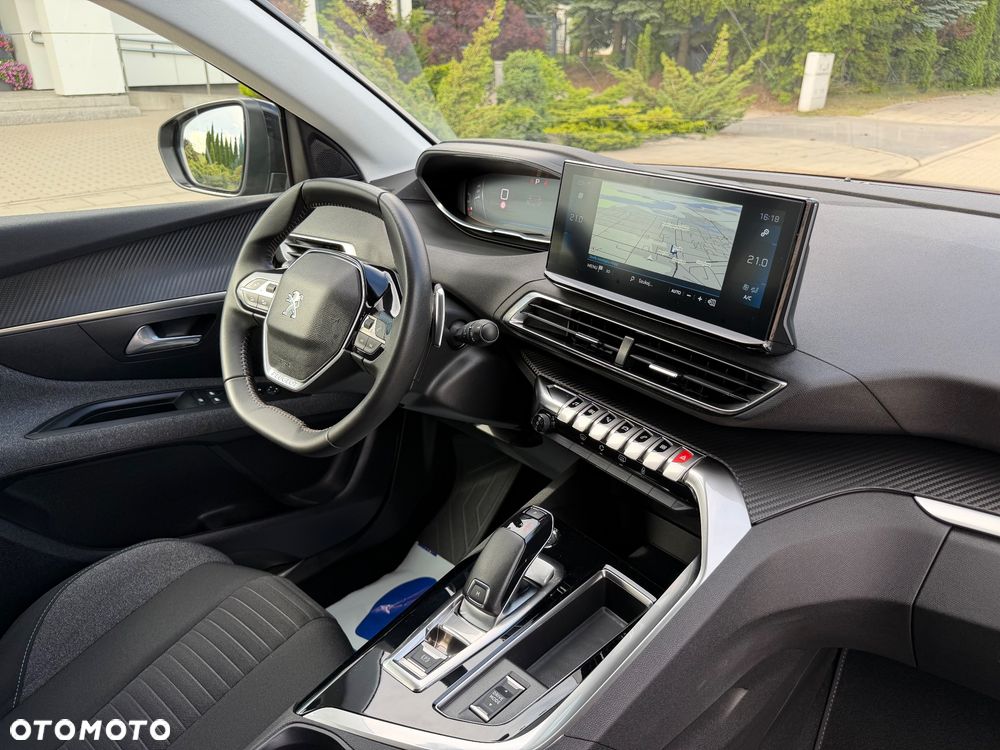 Peugeot 3008 PureTech 130 Stop & Start EAT6 Allure - 29