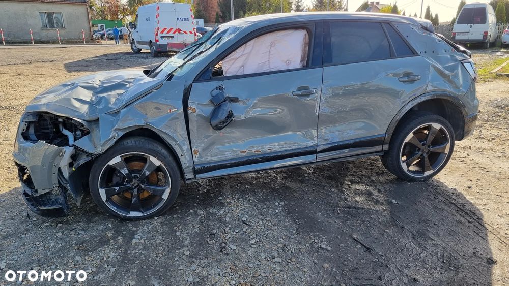 Audi Q2 2.0 TDI Quattro S tronic sport - 13