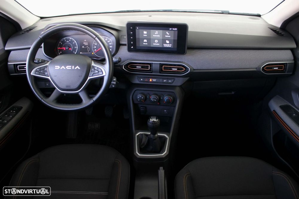 Dacia Sandero 1.0 TCe Stepway Essential - 24