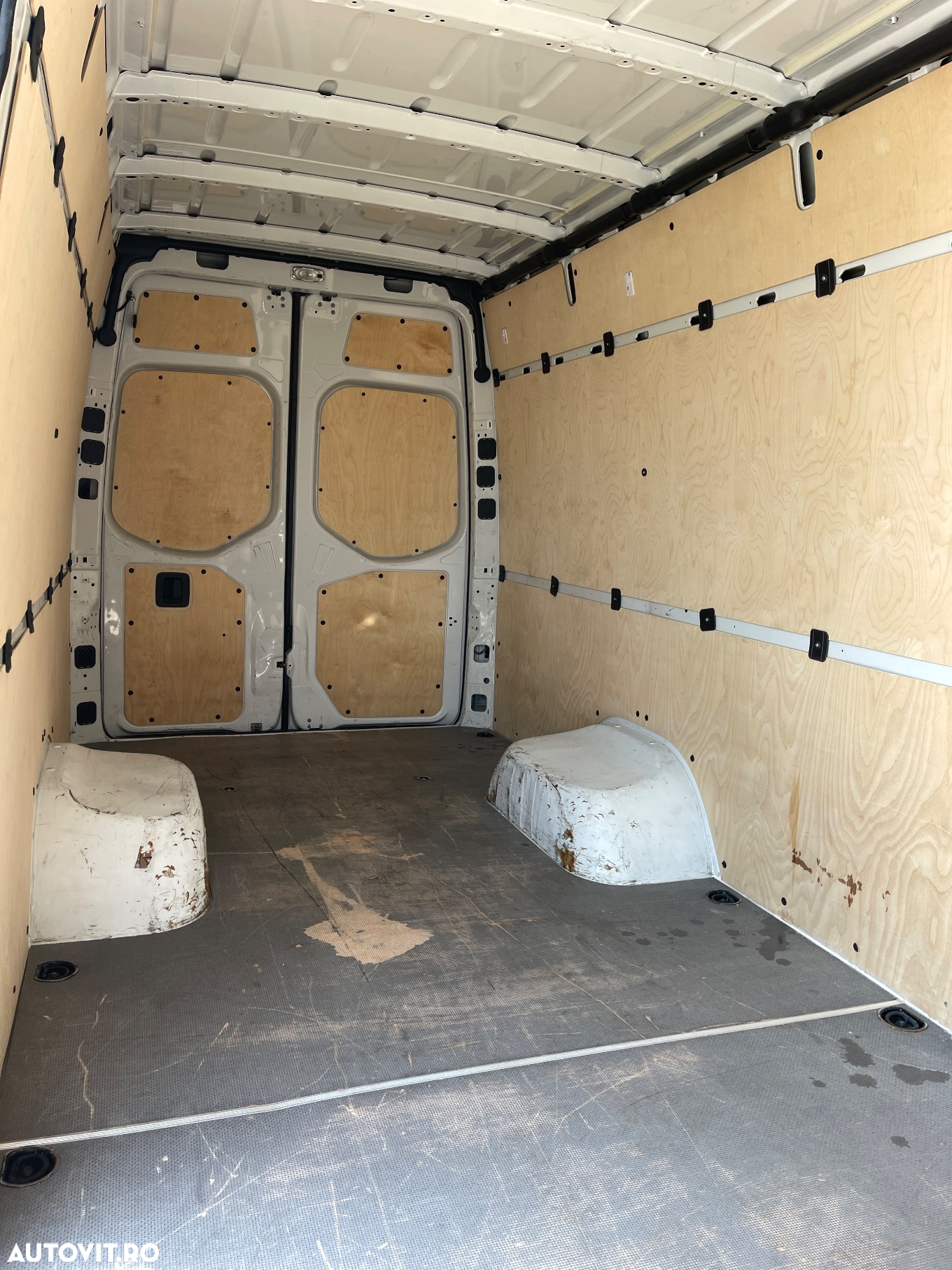 Mercedes-Benz Sprinter 519 3.0CDI V6  LUNG  PUNTE DUBLA - 19