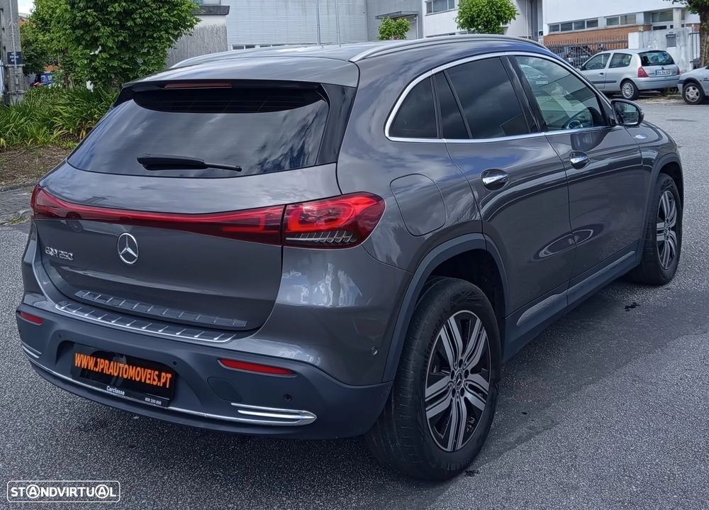 Mercedes-Benz EQA 250 - 9