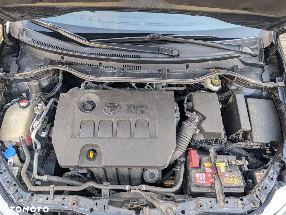 Toyota Auris 1.6 Premium - 13