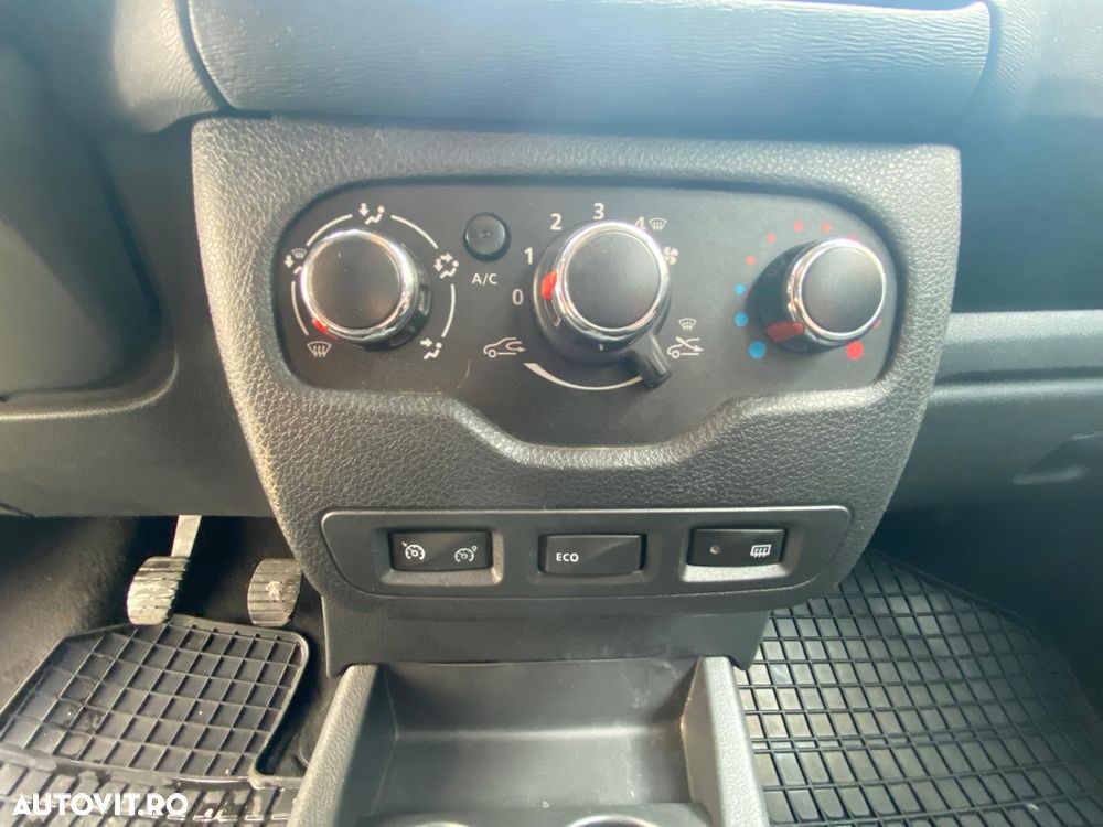 Dacia Lodgy TCe 115 Stepway - 8