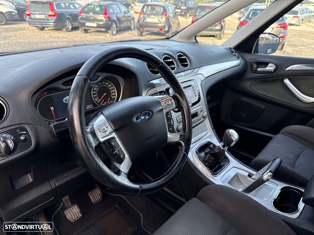 Ford S-Max 1.8 TDCi Titanium 7L - 7