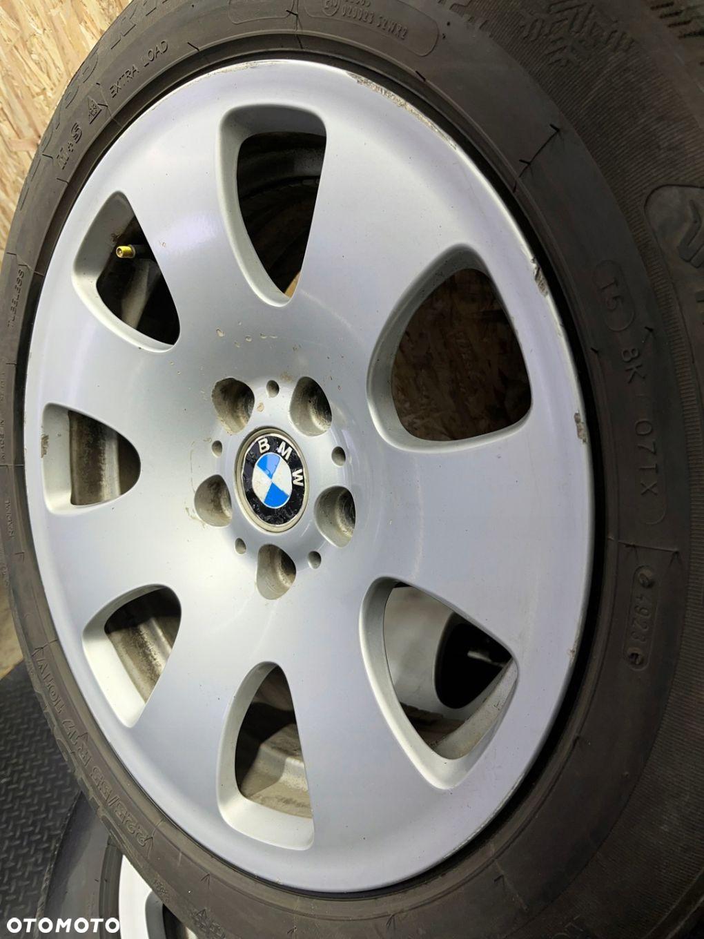 KOŁA FELGI ALUMINIOWE BMW E60 E61 6765144 STYLING 165 8Jx17 IS24 - 8
