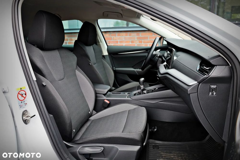 Skoda Octavia 1.5 TSI Selection - 24
