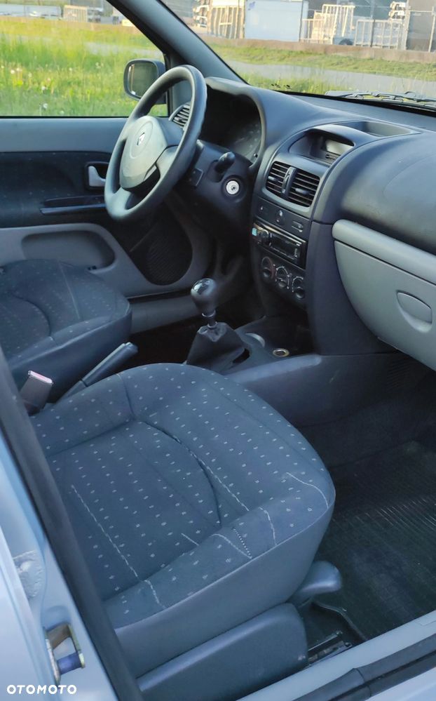 Renault Clio 1.2 Extreme - 7