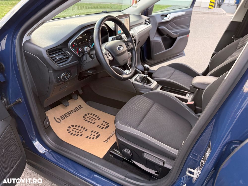 Ford Focus - 7