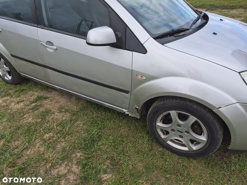 Ford Fiesta 1.25 - 5