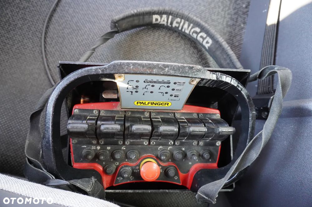 Renault C380 / 6x4 / HDS Palfinger PK 18002-EH 6000 kg - 7