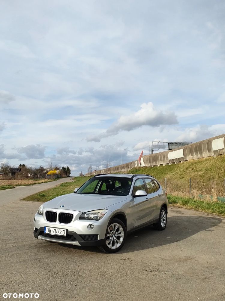 BMW X1 sDrive18i - 34