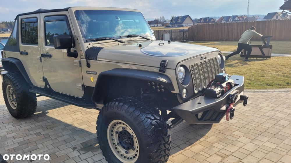 Jeep Wrangler - 6